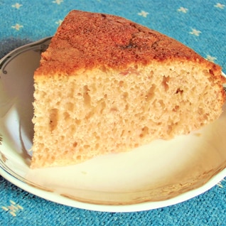 ホットケーキミックスとイチゴジャムで炊飯器ケーキ